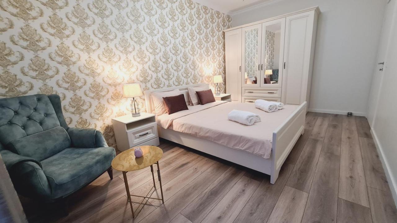 5* Luxury Near Avram Iancu Sq New. Private Parking Apartment Cluj-Napoca Exterior photo