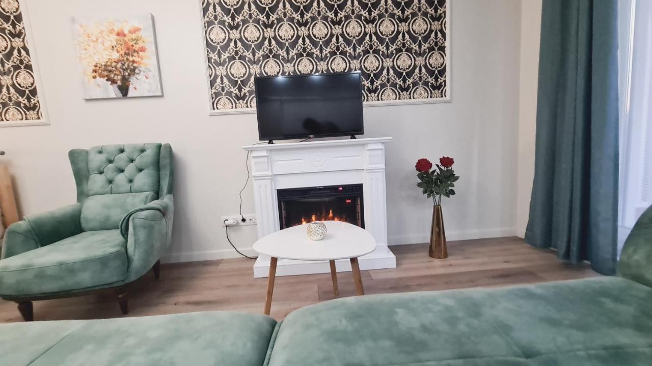 5* Luxury Near Avram Iancu Sq New. Private Parking Apartment Cluj-Napoca Exterior photo